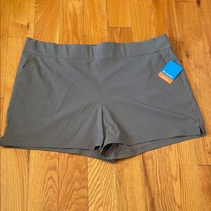 Columbia Women's sz 3x Omni shade Athletic Gray Shorts gray